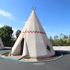 Motel Wigwam